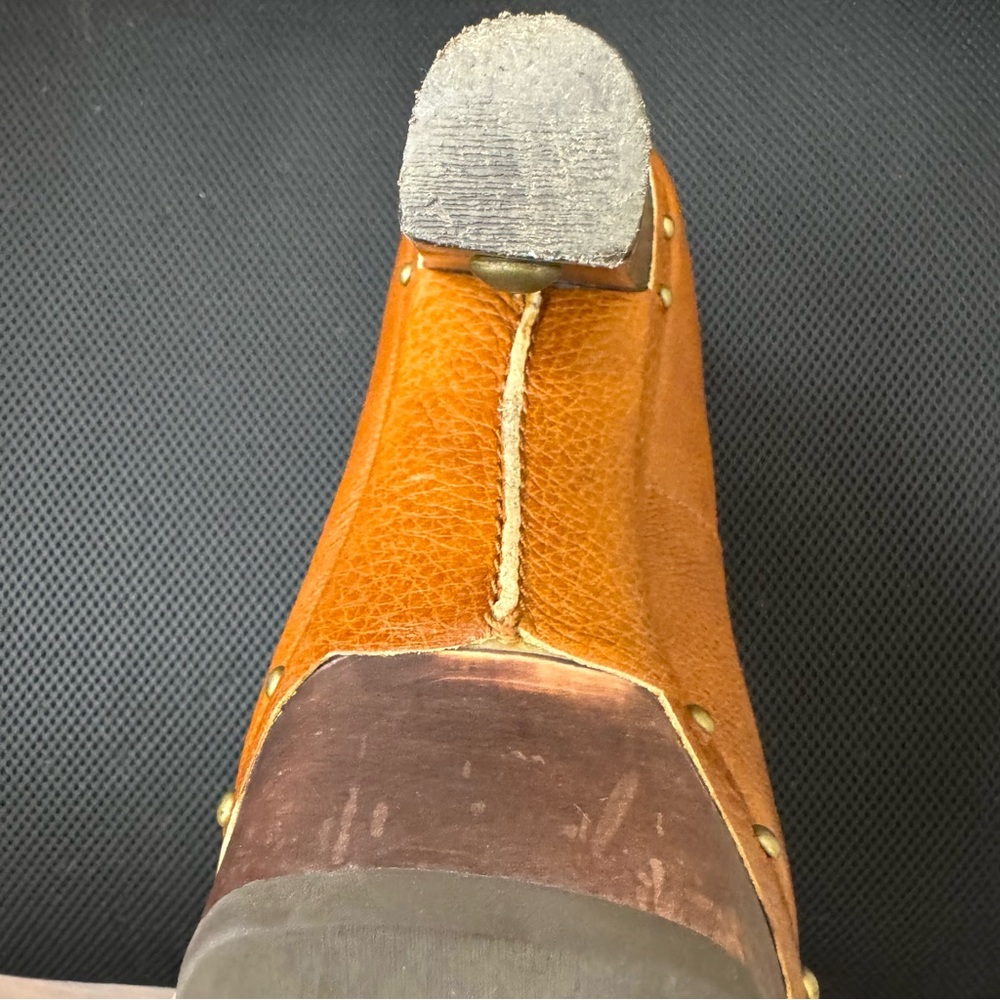 UGG - COSIMA cognac high heel platform pebbled leather bootie w studs Sz 6.5 - Picture 10 of 17
